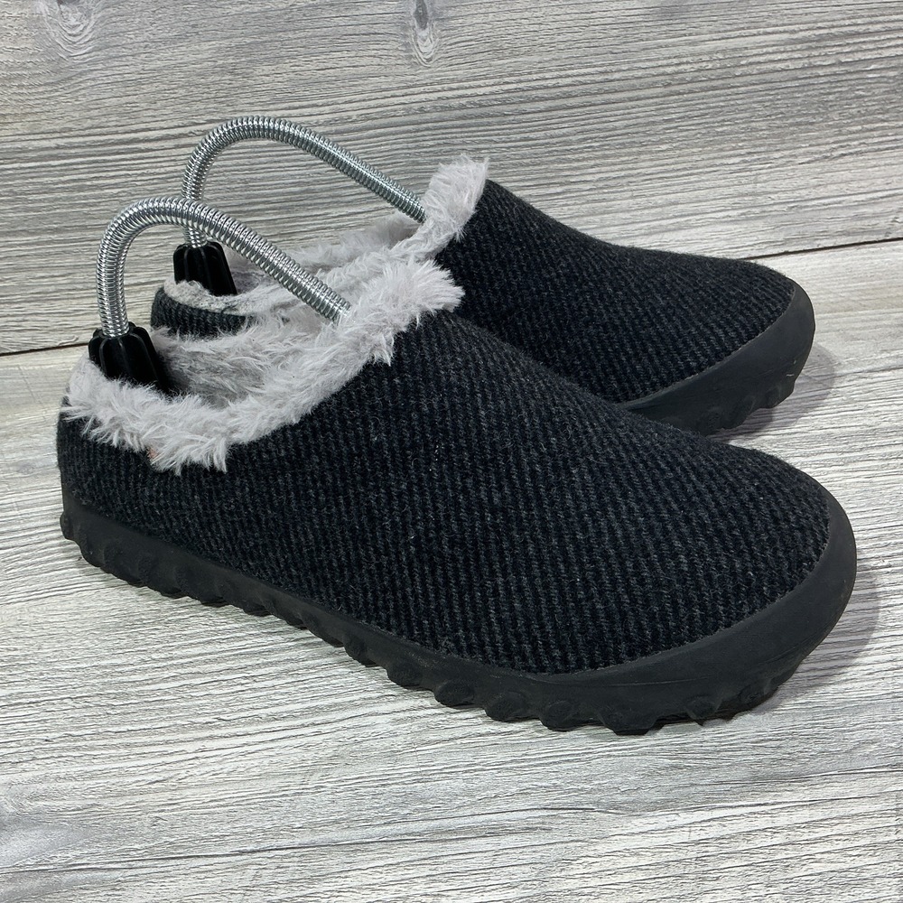 BOGS Moc Wool Women's Size 9 US 40 EU Black Faux Fur Lined Slip On Shoes Comfort